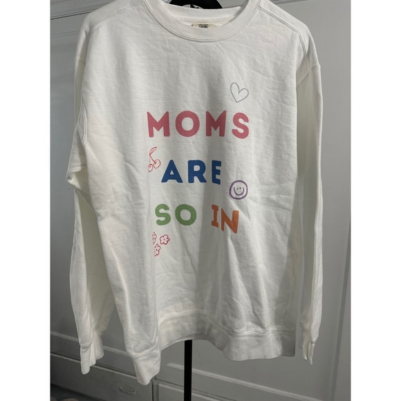 Comfort Colors Tops - Comfort Colors Moms Are So In Graphic Sweatshirt White M